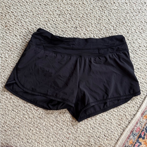 lululemon athletica Pants - Lululemon Speed Up Shorts 3” inseam size 8 In Black